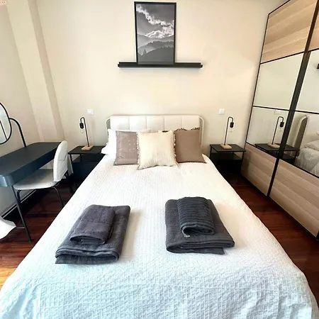 Reformado Con Piscina Y Jardin Apartmán Gibaja