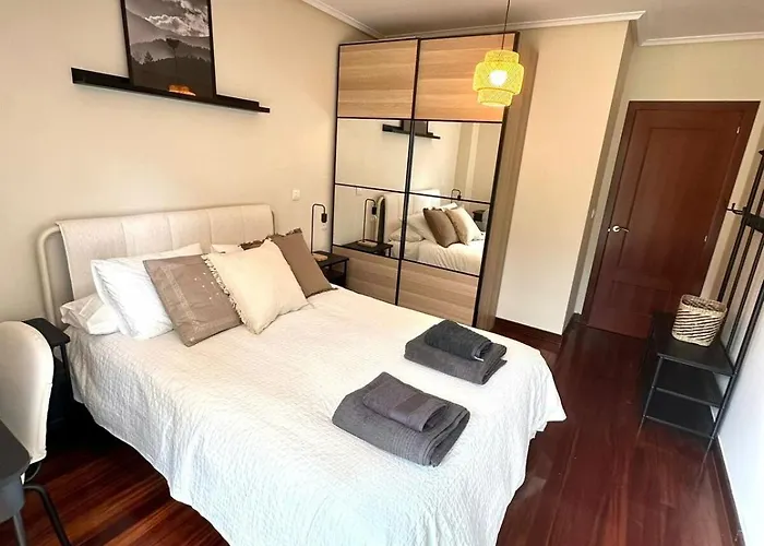 아파트 Reformado Con Piscina Y Jardin *